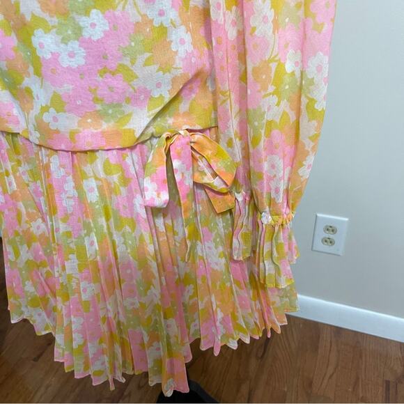 Vintage60s Mod Flower Child Long Sleeve Pleated Mini Dress Rare Size 6/8 - Picture 5 of 12